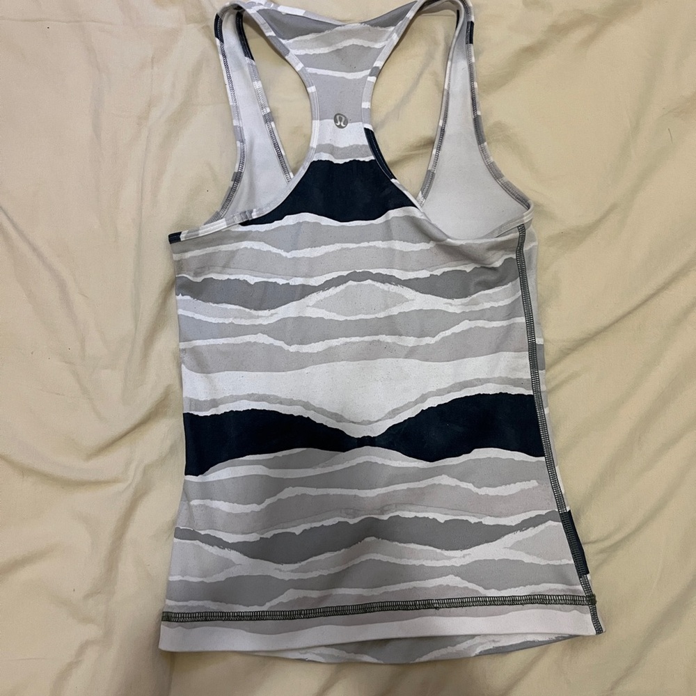 Lululemon Athletica Gray and Black Tank Top